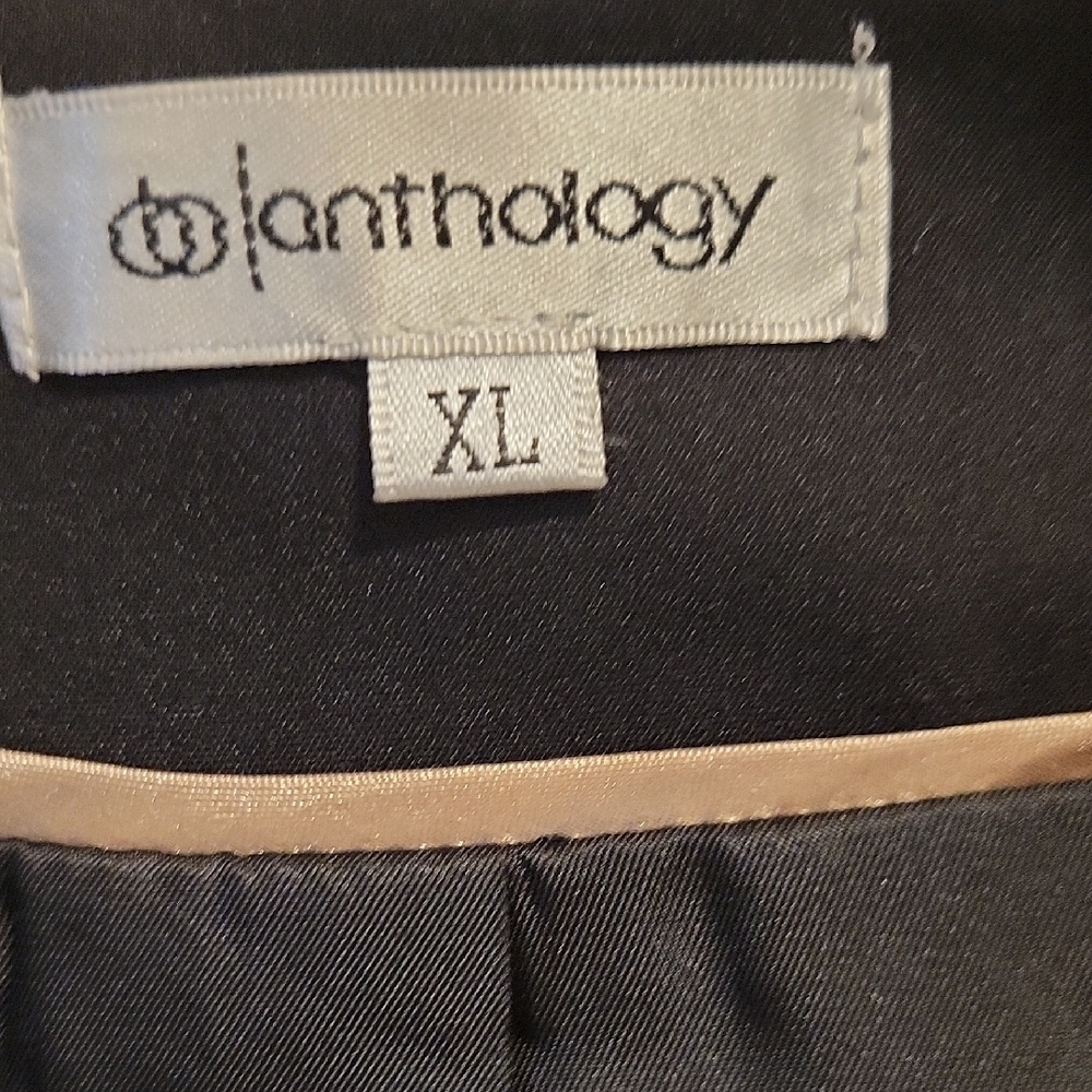 Bare Anthology Classic Black Blazer - Picture 3 of 6
